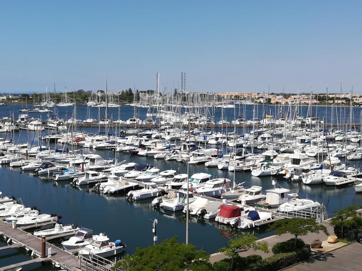 Studio cabine VUE PORT avec piscine, parc, boulodrome et parking privé Agde Extérieur photo