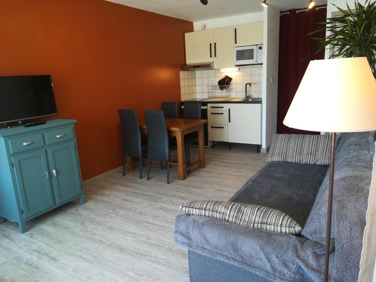 Studio cabine VUE PORT avec piscine, parc, boulodrome et parking privé Agde Extérieur photo