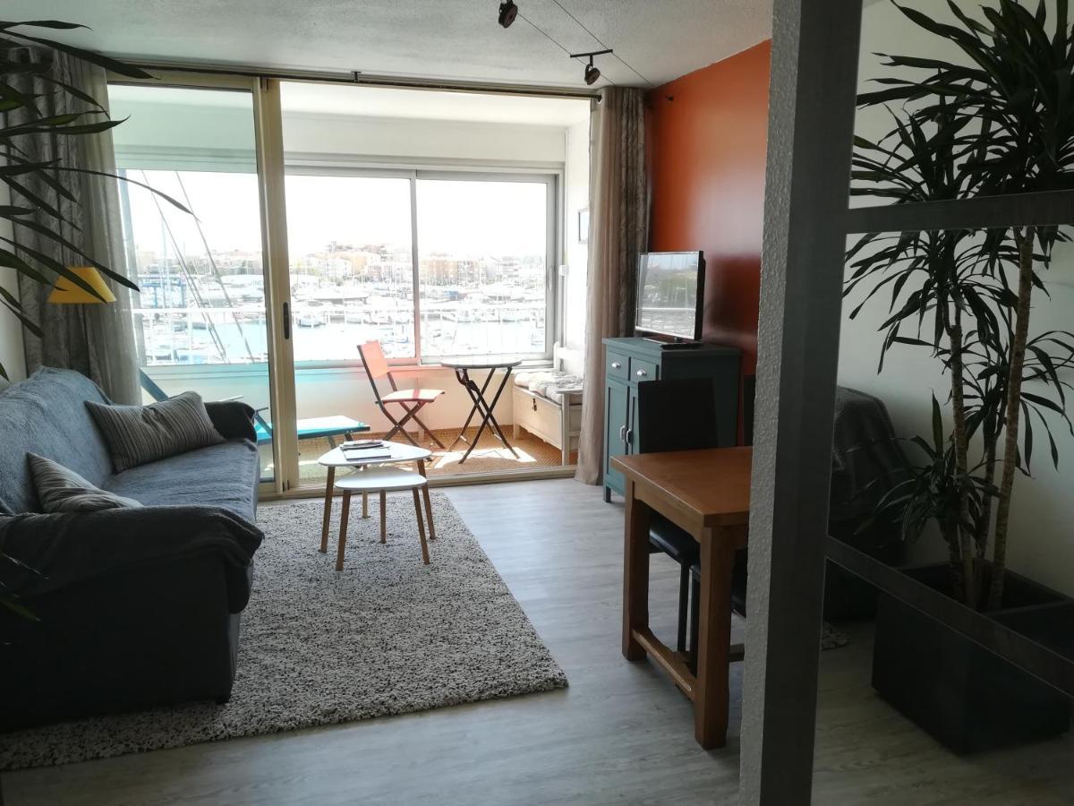 Studio cabine VUE PORT avec piscine, parc, boulodrome et parking privé Agde Extérieur photo